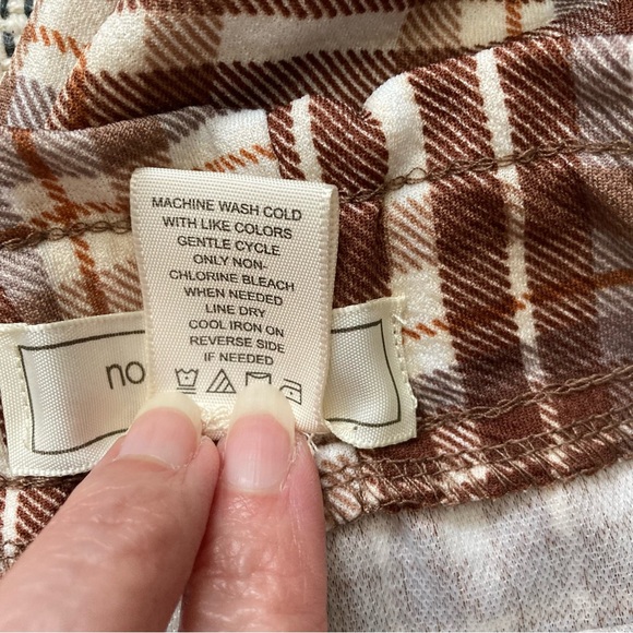 No Comments Checkered Dress Pants Cuffed Size Small (Junior) - Picture 8 of 10